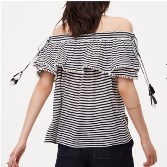 LOFT Women’s Off Shoulder Striped Tasseled Summer Top Size Large - Picture 3 of 9